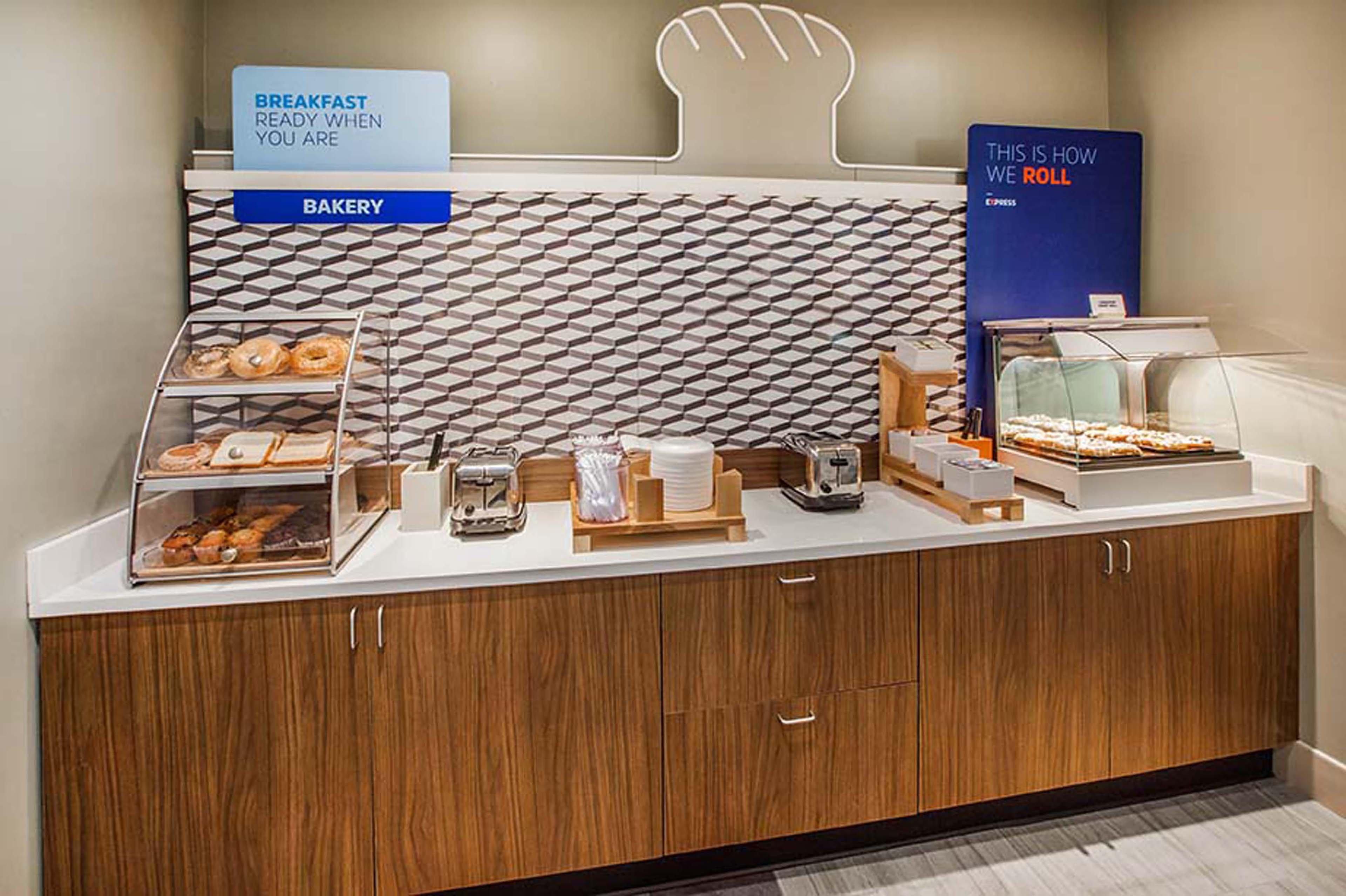 Holiday Inn Express & Suites Baltimore - BWI Airport North By Ihg Linthicum Zewnętrze zdjęcie