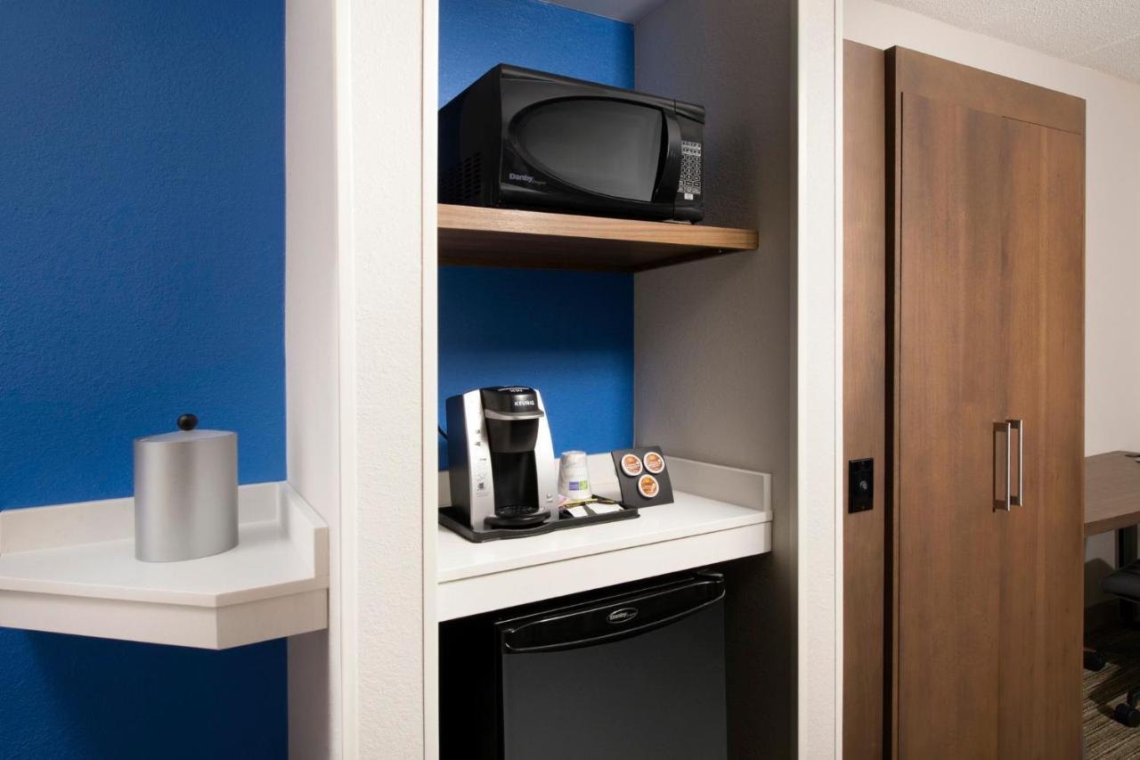 Holiday Inn Express & Suites Baltimore - BWI Airport North By Ihg Linthicum Zewnętrze zdjęcie